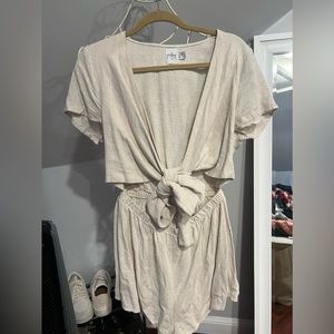 Princess Polly Ragner Tie Front Romper Size 10